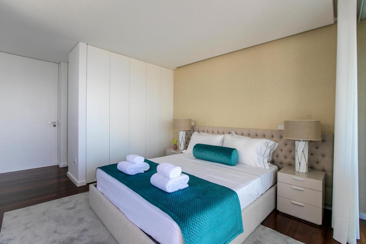 Lovelystay - Luxury 2Br Duplex Apartment In Foz Porto Exterior foto